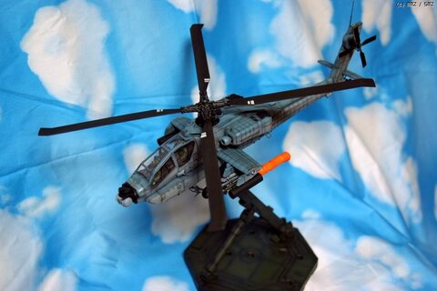 AH-64 APACHE 1/48 하세가와