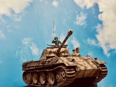 PANTHER.G LATE