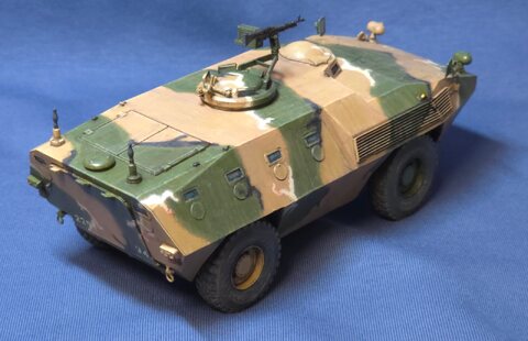 1/35 KM-900