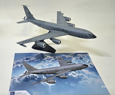 아카데미 1/144 USAF KC-135R Stratotanker