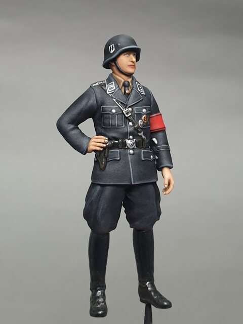 1/35 SS친위대을 완성하였습니다.