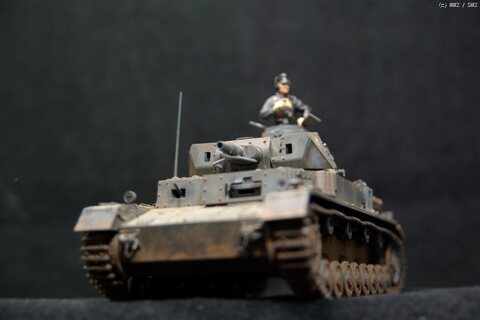 드래곤 1/35 Pz.Kpfw. IV Ausf E 'Vorpanzer'