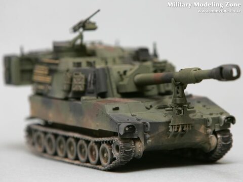 M109A6 PALADIN SPH