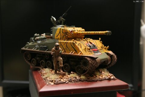 아카데미 1/35 M4A3E8 이지에잇-한국전(타이거미트)