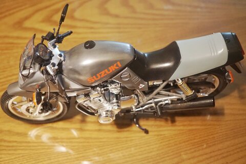 Tamiya 1/6  Suzuki GSX 1100S