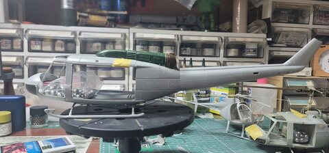 1/35 UH-1D/H 개수작업.(Kit .드래곤)
