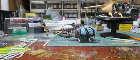 아카데미과학 1/35 500md 스카웃버전 /기본기