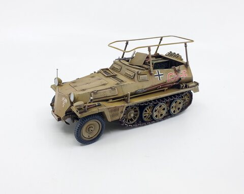 1/35 Sd.Kfz.250/3 `Greif`