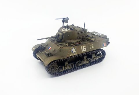 1/35 WWII US M3A3 Light Tank Stuart