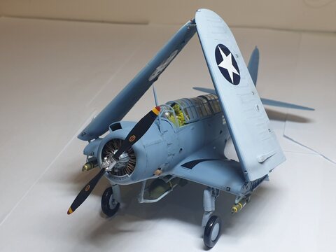 1/48 SB2U 빈디게이터 아카데미과학